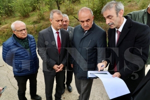 Toprak koruma kurulu, arazi incelemesinde bulundu